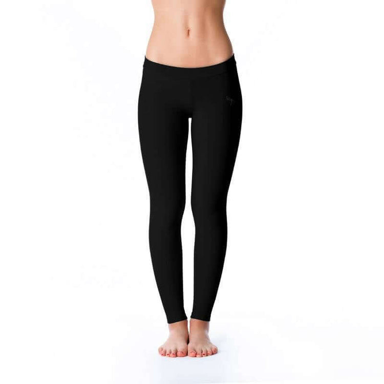 Svarta leggings med hög midja och tajt passform i mjukt material.