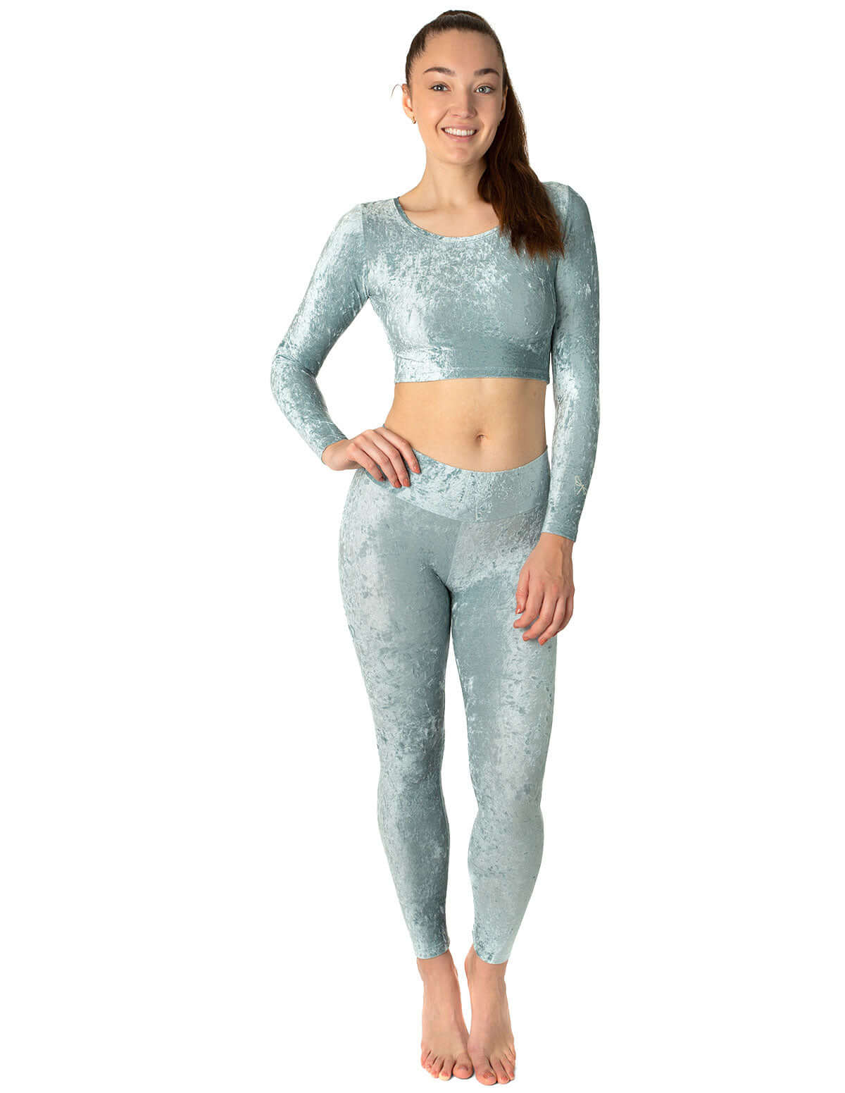 Ljusgrå sammetleggings med hög midja och mjukt stretchmaterial, elegant och smickrande passform.