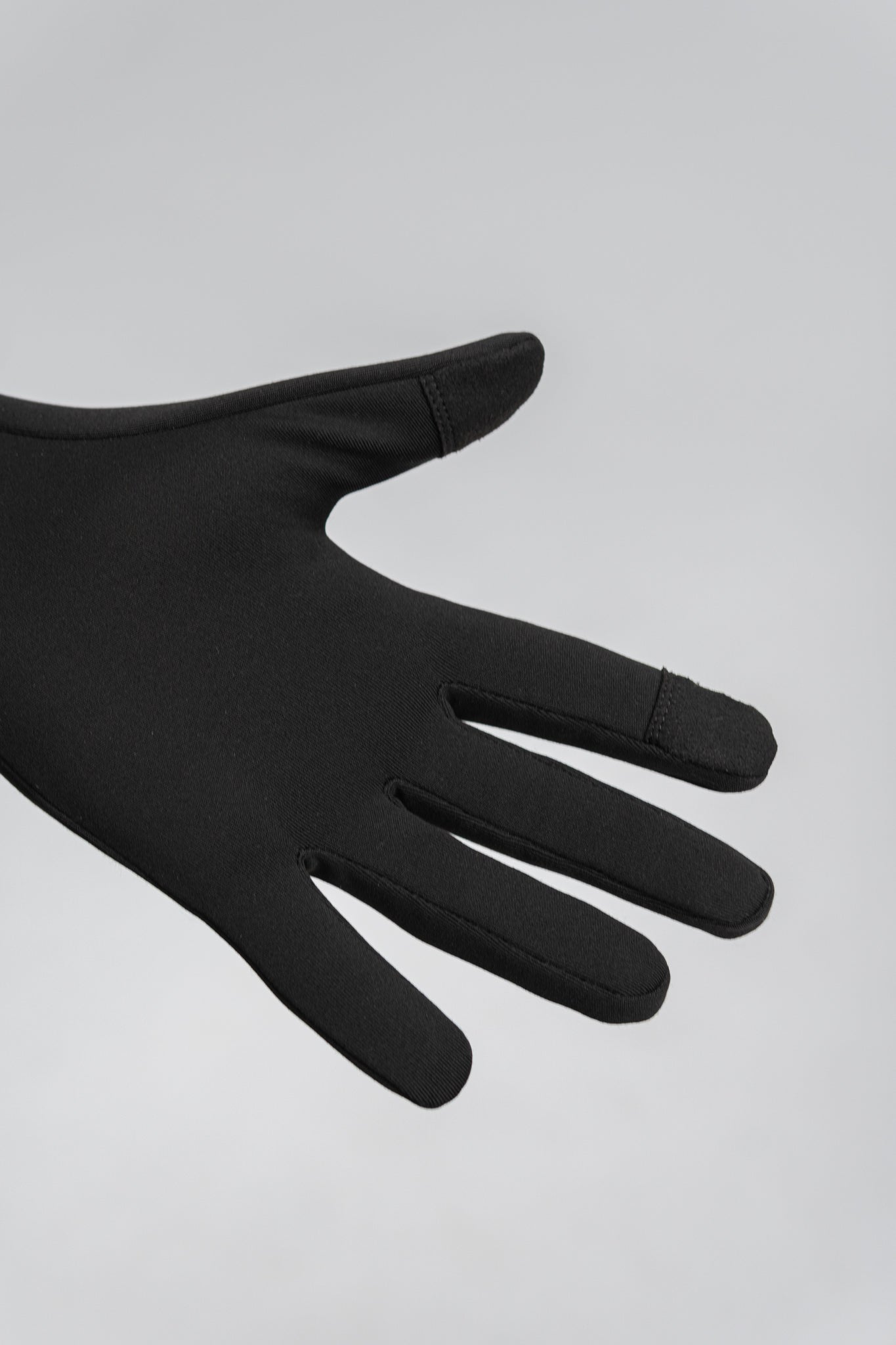 “Defender” 3-In-1 Gloves With Touchscreen