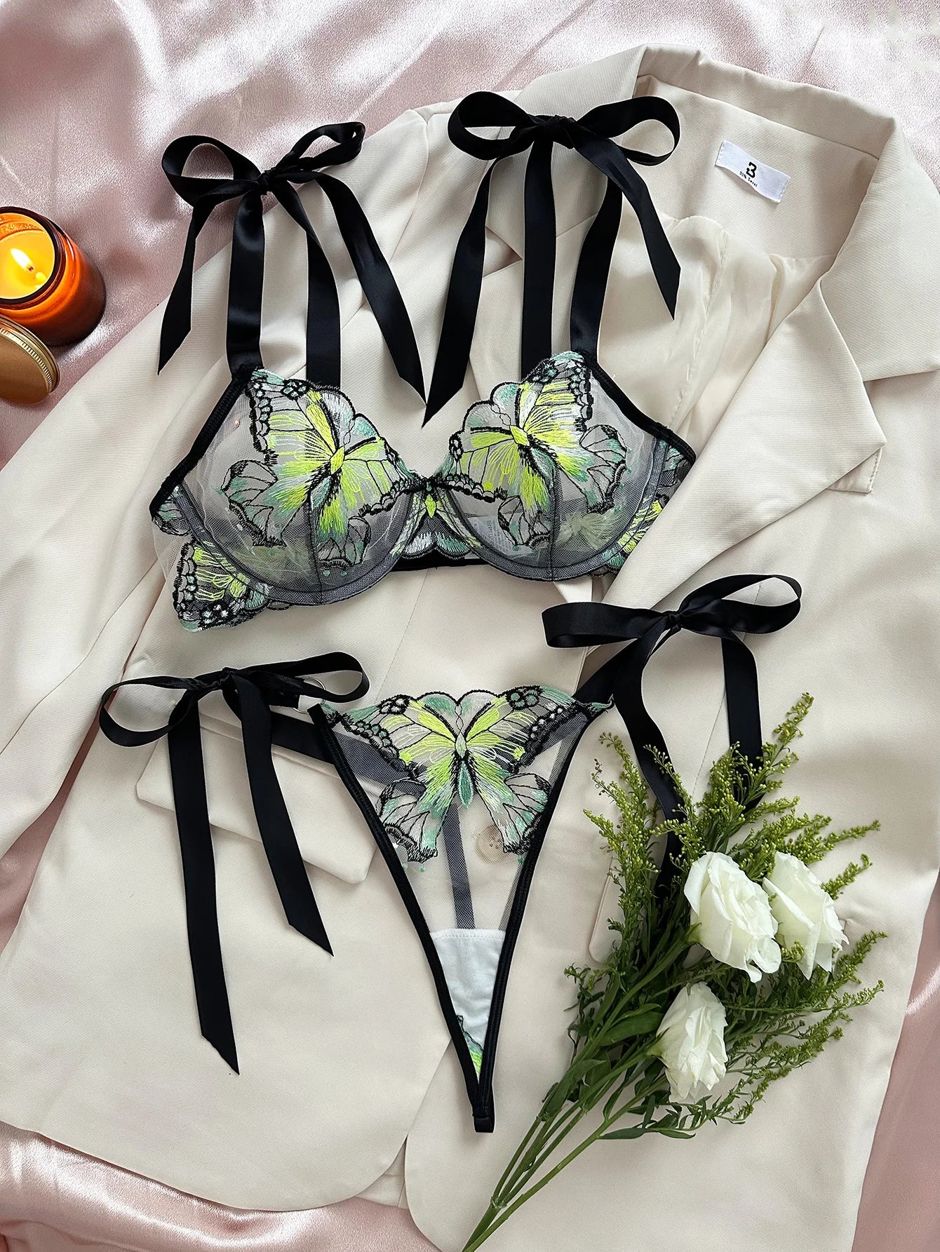 FlutterLace Underwear Set