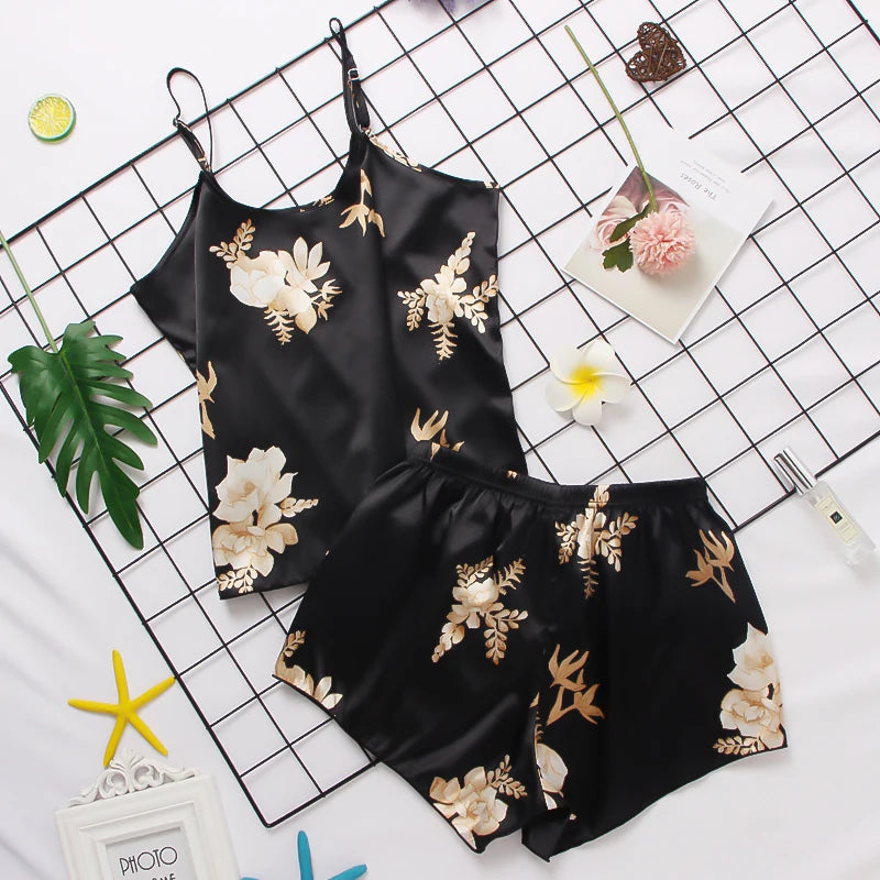 Charming Cartoon Pajama Set For Women Cozy Sleepwear