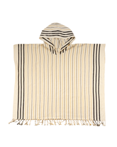 Randig offwhite och svart strandponcho med huva och fransar i bomull.