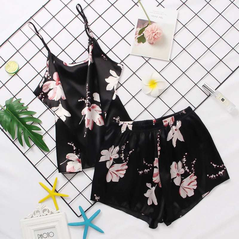 Charming Cartoon Pajama Set For Women Cozy Sleepwear
