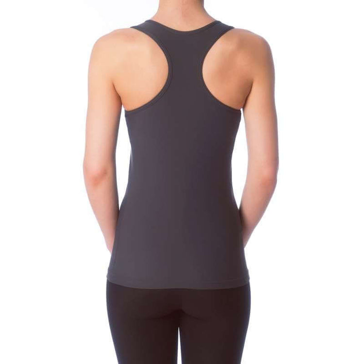 Svart stilren bh-top i ventilerande luftsilke med racerback och justerbara axelband.